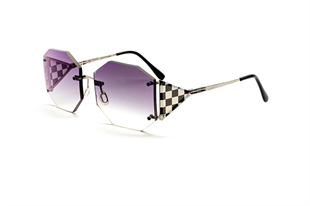 Freddie Mercury 1454 33 WH BK GUN SMK 55