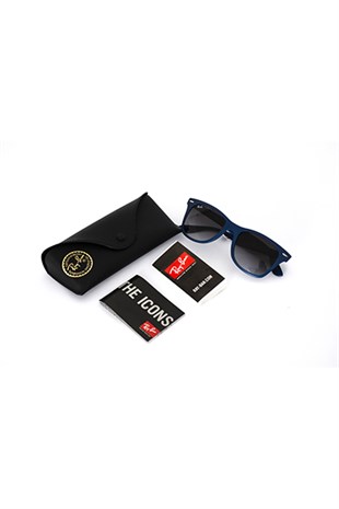 Ray-Ban 4195 6015/8G 52-20 