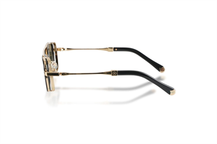 Retro REVOLUTION II C01