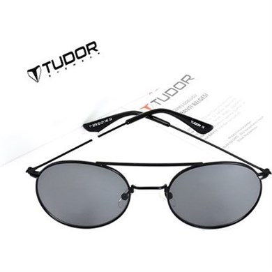 Tudor 3078 4 