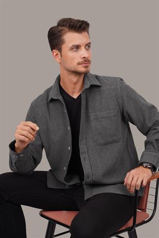 Füme Düz Oversize Oduncu Gömlek & Beyaz Slimfit Tişört & Gri Pantolon 3lü Kombin