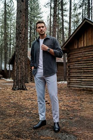 Füme Düz Oversize Oduncu Gömlek & Beyaz Slimfit Tişört & Gri Pantolon 3lü Kombin