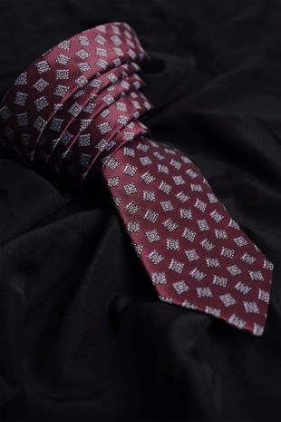 Beyaz Armür & Bordo Kare Desen Hediye Kutulu Gömlek Kravat Seti 