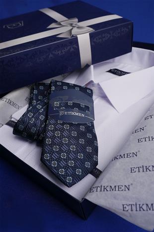Beyaz Armür & Lacivert Turuncu Desen Hediye Kutulu Gömlek Kravat Seti 