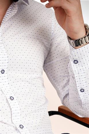 Mavi Noktalı Beyaz Erkek Gömlek