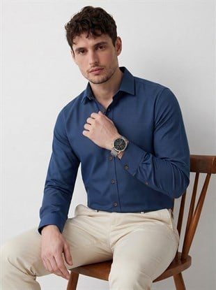 Etikmenindigo Kahve Düğmeli Slimfit Erkek GömlekKlasik Gömlek Modelleri