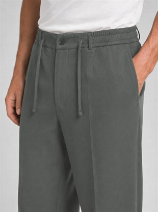  Haki Relax Fit İpli Baggy Pantolon