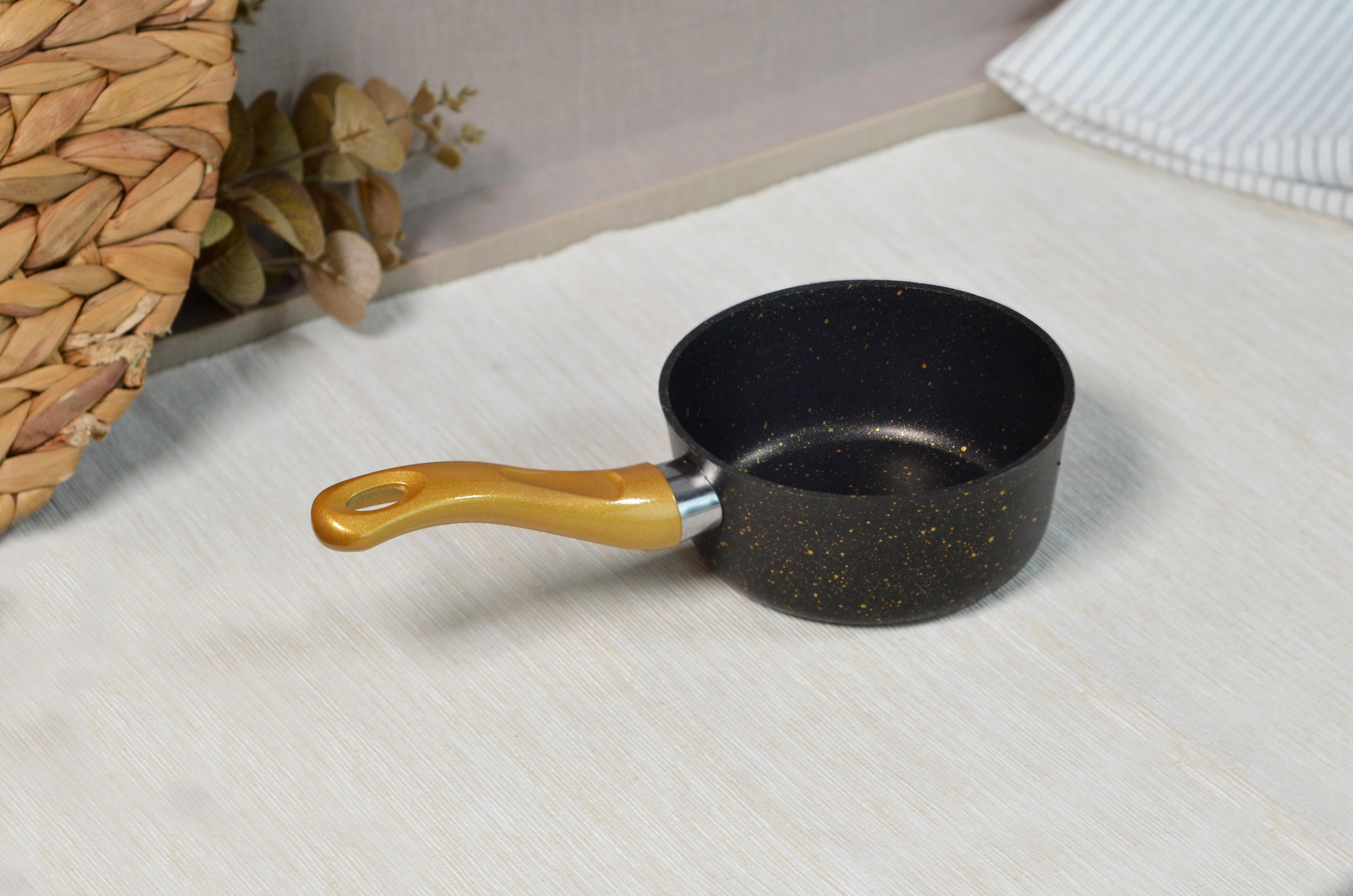 PAÇİ-SİYAH 12 CM SOSLUK