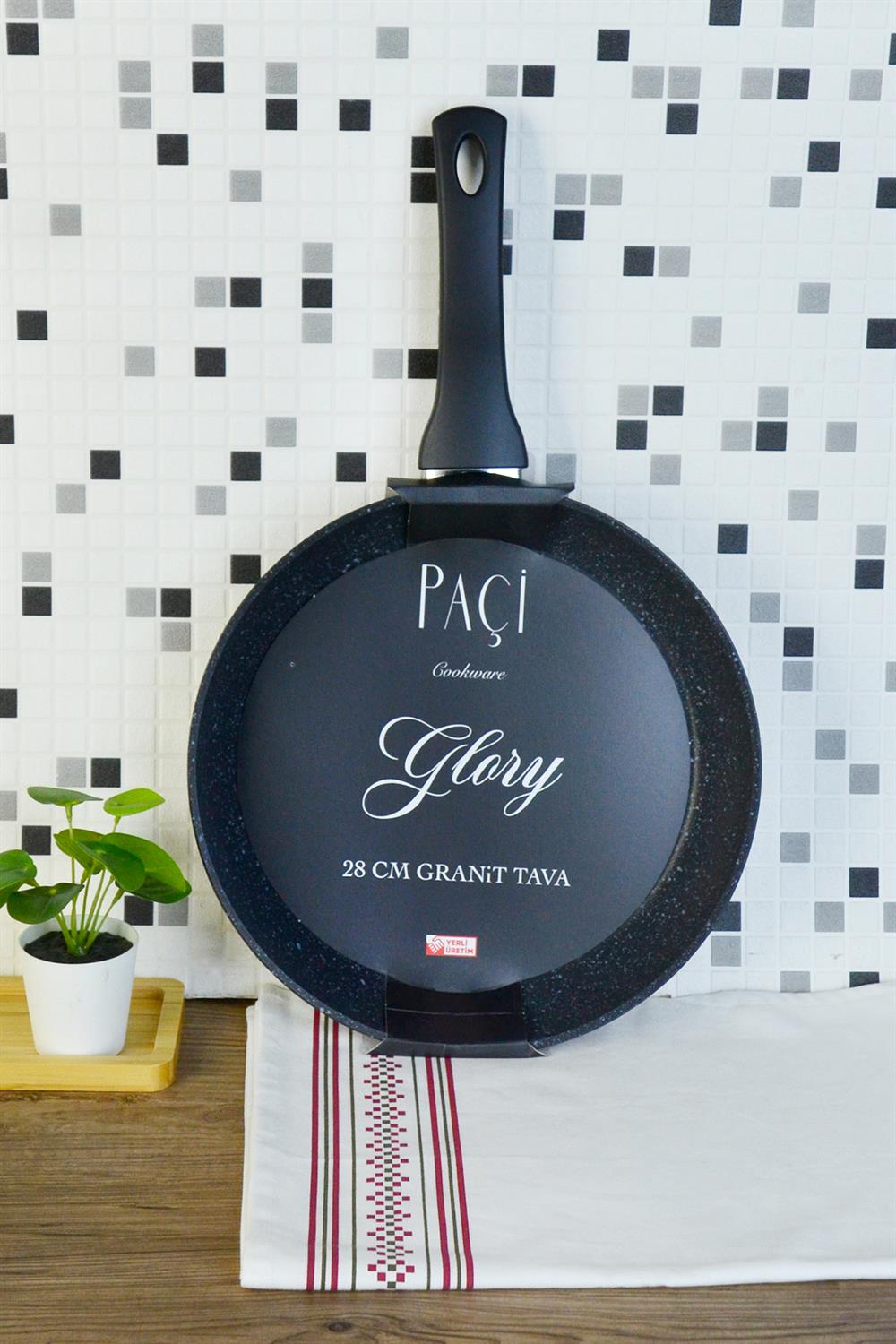 PAÇİ-28 CM MAT SİYAH GRANİT TAVA