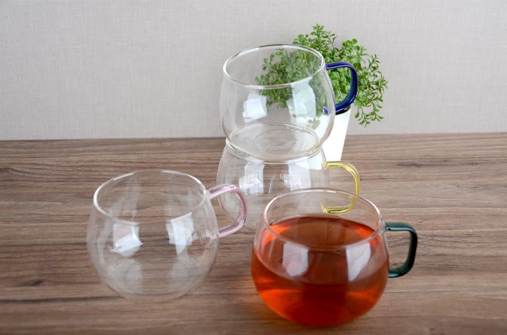 PAÇİ-400 ML TOMBİK BOROSİLİKATLI RENKLİ SAPLI CAM KUPA