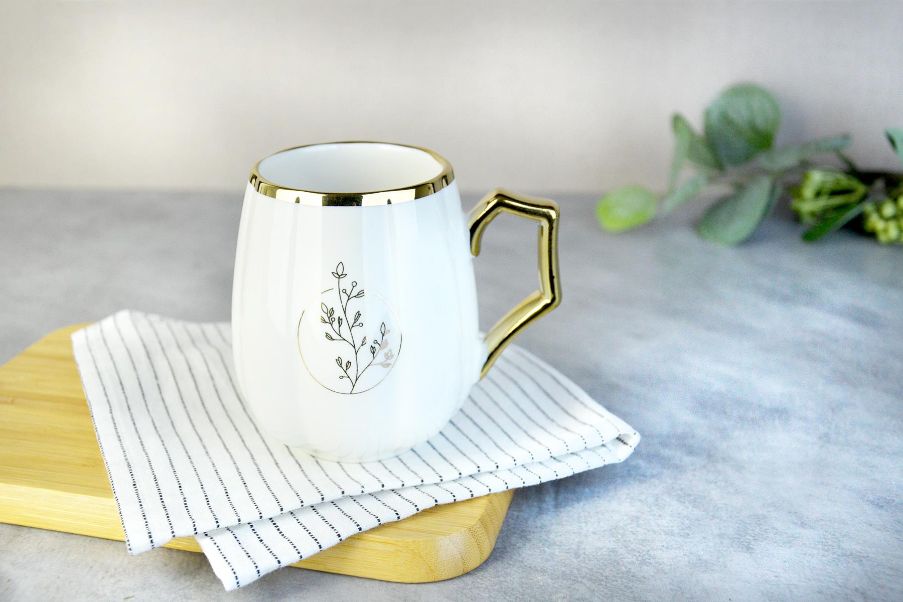 PAÇİ-CANDELA YALDIZLI BEYAZ PORSELEN KUPA