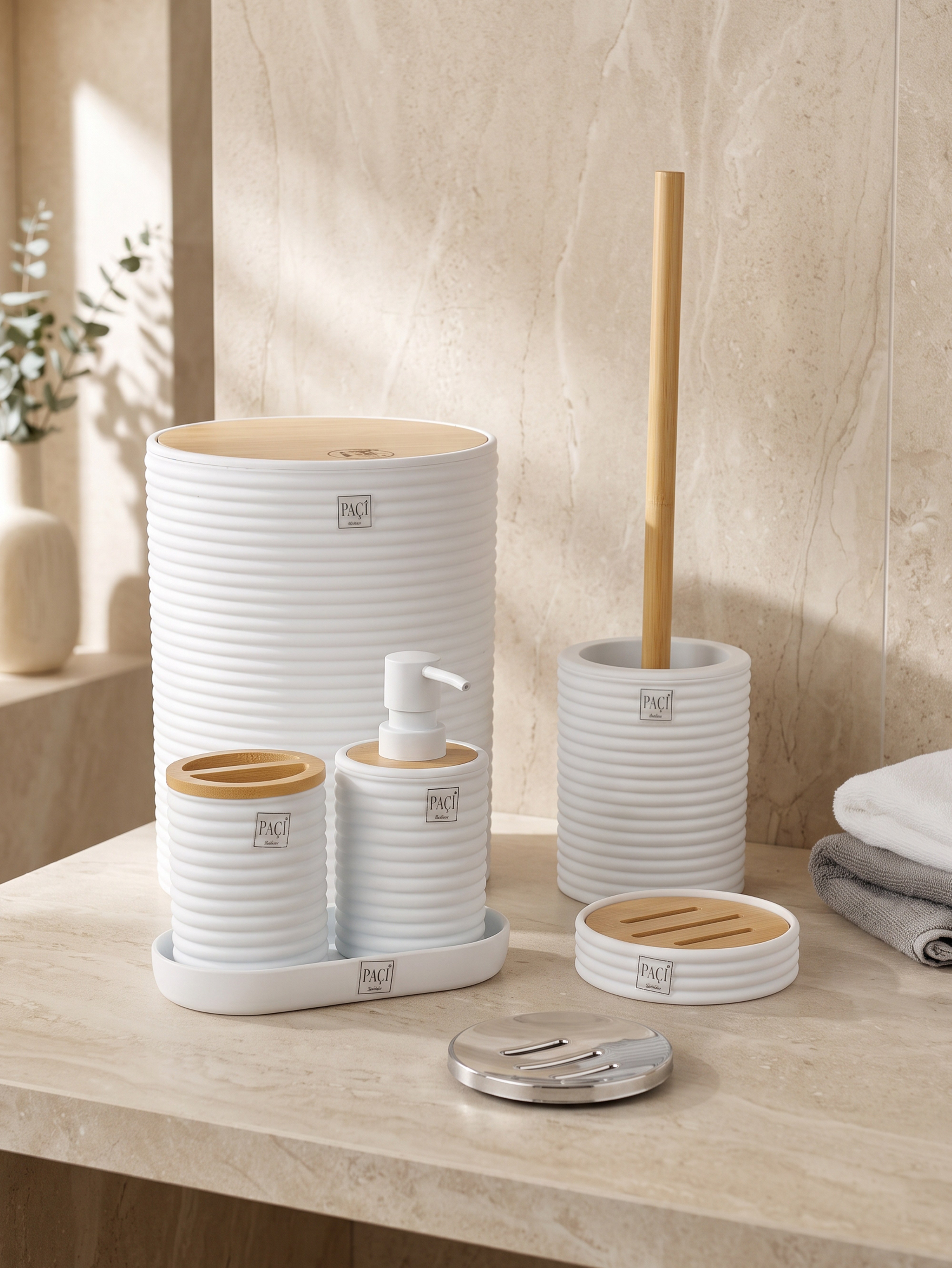 PAÇİ-ELARA BEYAZ 5'Lİ BANYO SETİ