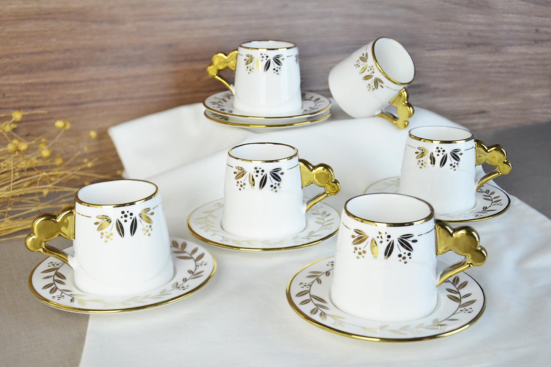 PAÇİ-GİSELLE BEYAZ YALDIZLI KAHVE FİNCANI