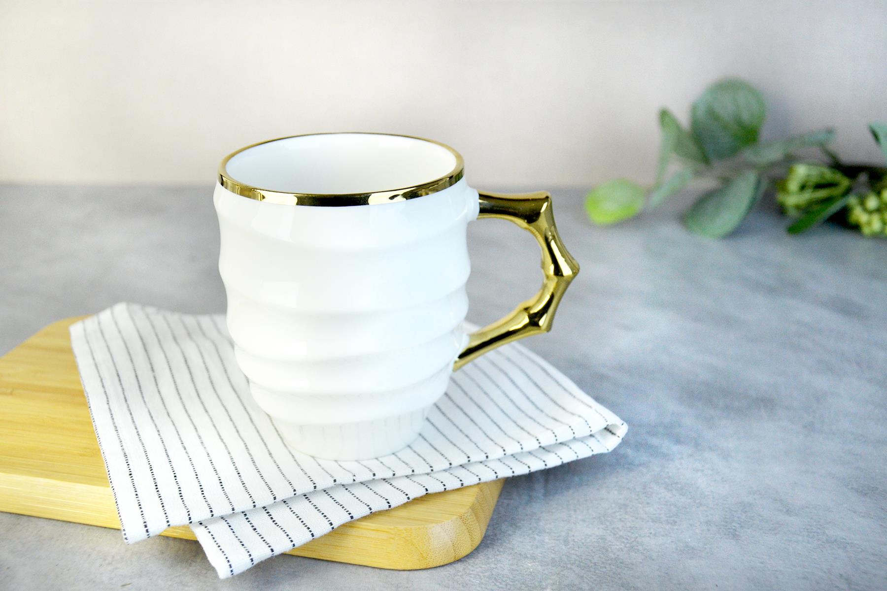 PAÇİ-LUANA YALDIZLI BEYAZ PORSELEN KUPA