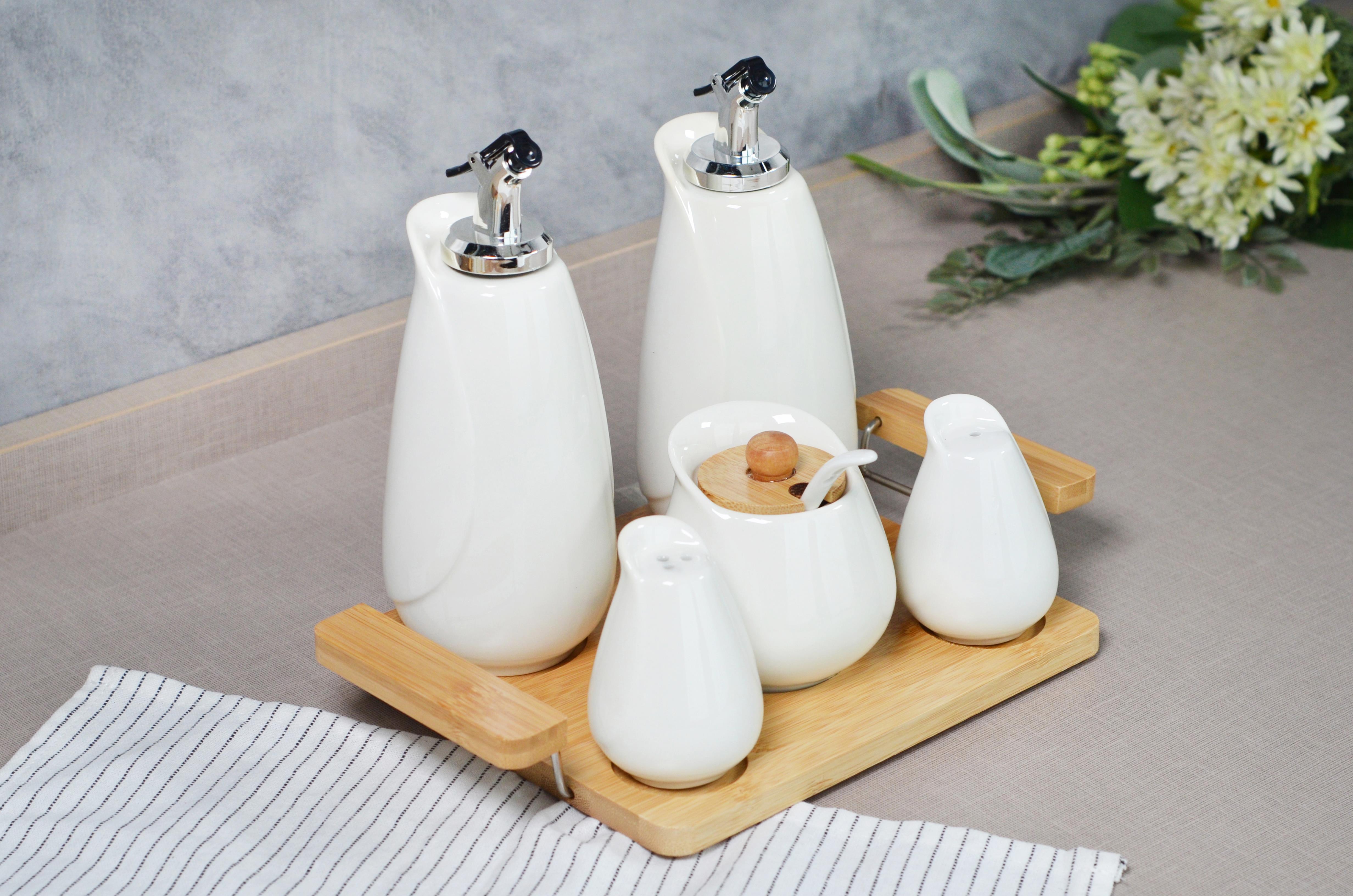 PAÇİ-NORA 5'Lİ BAMBU STANDLI MUTFAK SETİ