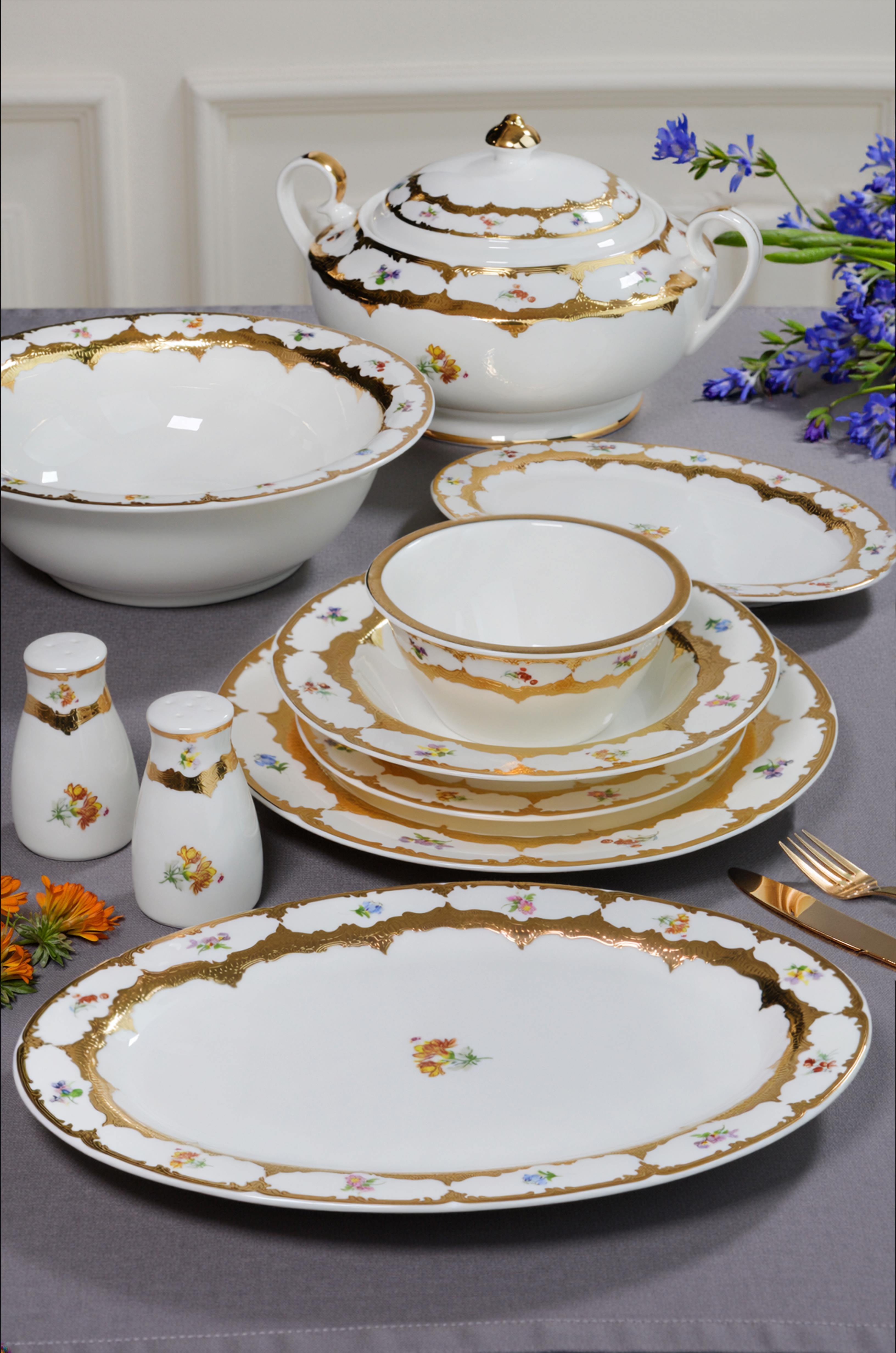 ROYAL CHARME-VINTAGE 60 PARÇA 24 K. ALTIN YEMEK TAKIMI