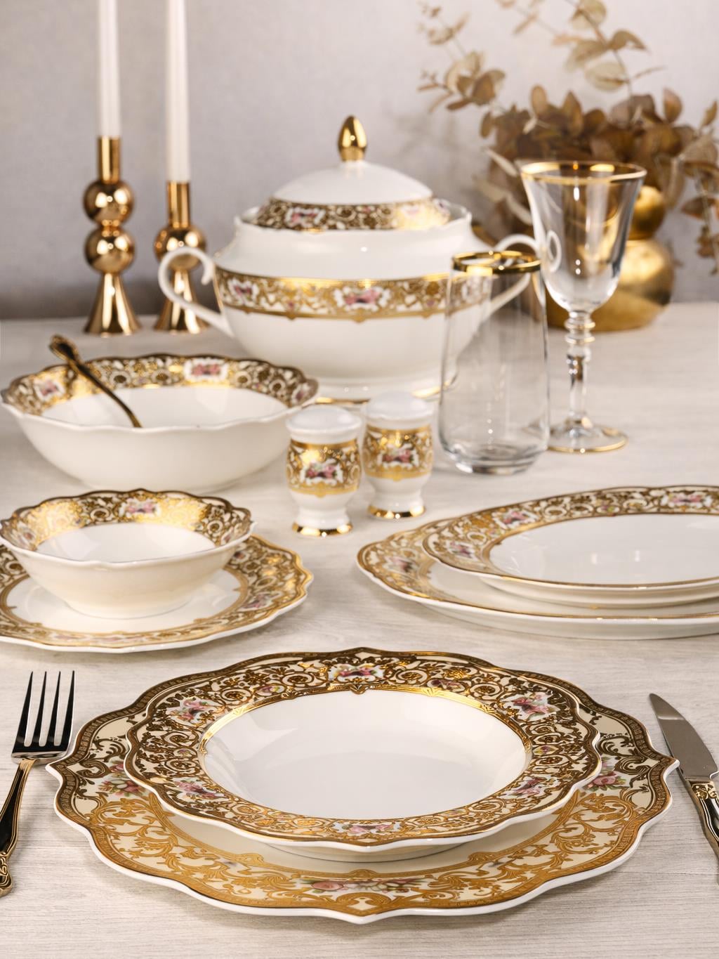 ROYAL CHARME-VOYAGE 60 PARÇA 24 K ALTIN YEMEK TAKIMI