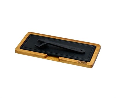 Lava Döküm   Ahşap ve Döküm Demir Hot Plate Servis Tahtası. Ölçü 11x30cm. (Ahşap ve döküm plaka arasında 4 adet silikon seperatö
