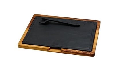 Lava Döküm   Ahşap ve Döküm Demir Hot Plate Servis Tahtası. Ölçü 24x33cm. (Ahşap ve döküm plaka arasında 5 adet silikon seperatö