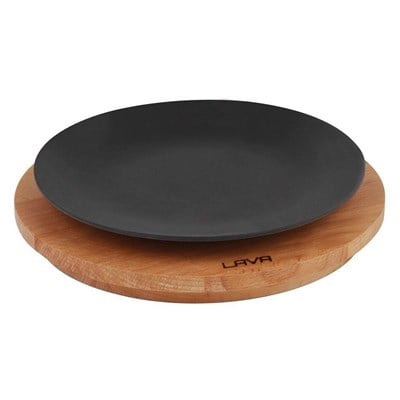 Lava Döküm   Yuvarlak Tabak ve ahşap altlık. Çap25cm.