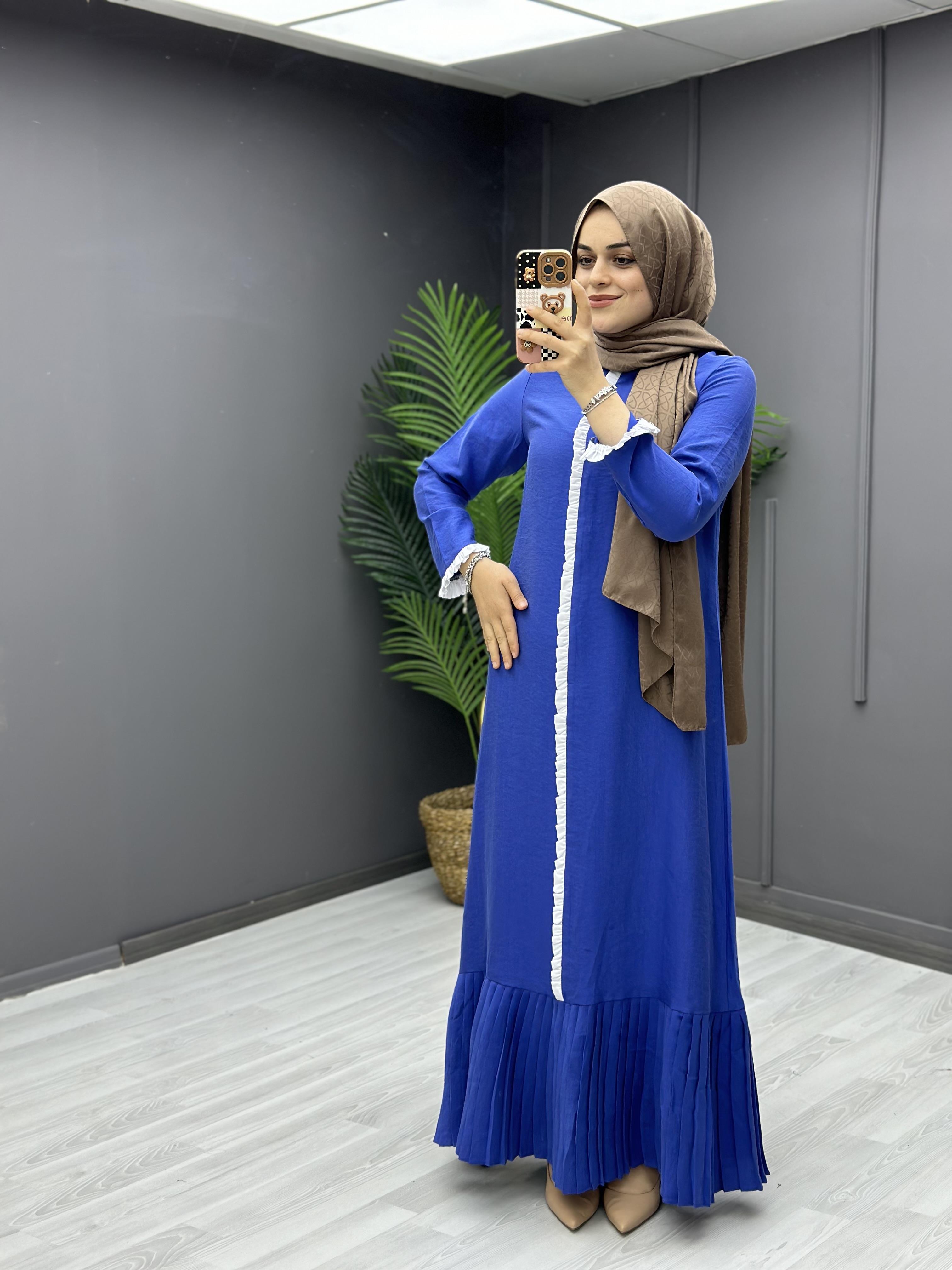 Beyaz Biyeli Elbise Lacivert