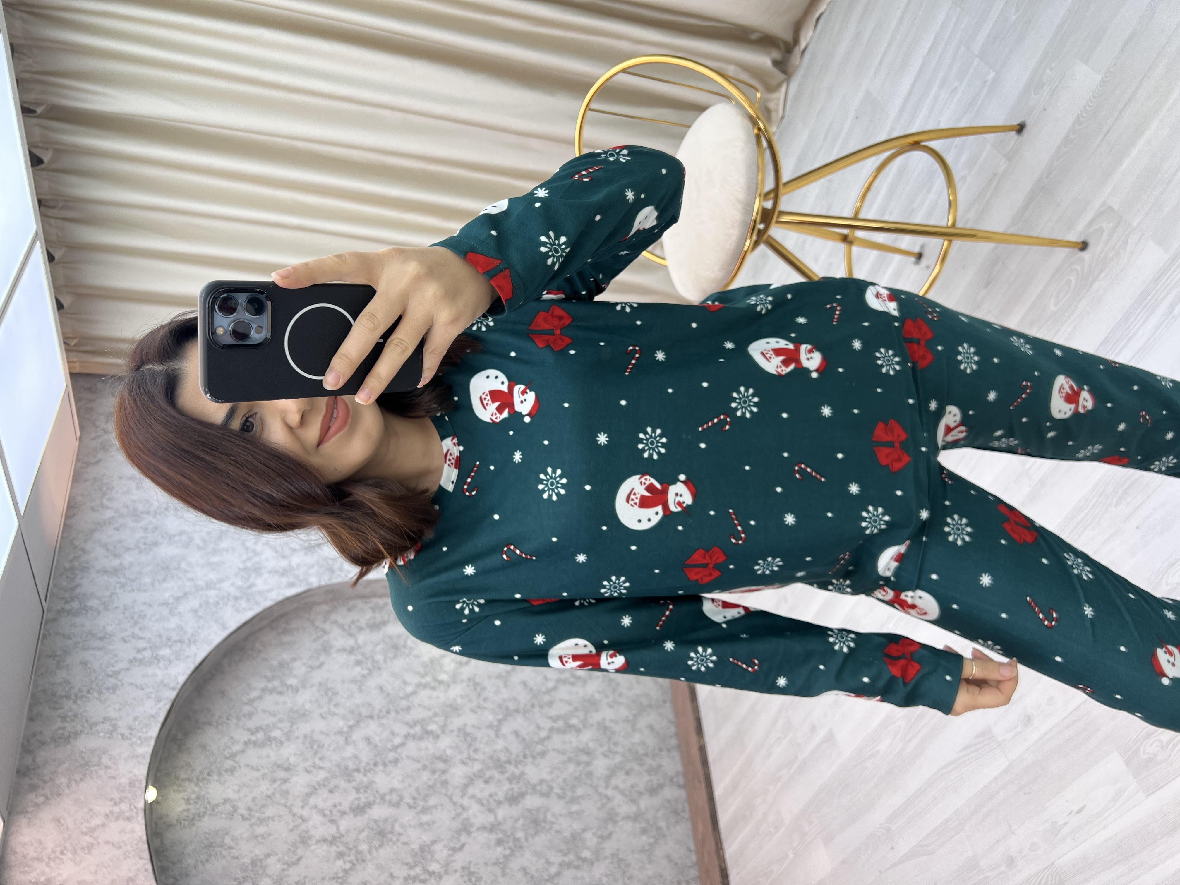 Bisiklet Yaka Kardan Adamlı Pijama Takımı Yeşil