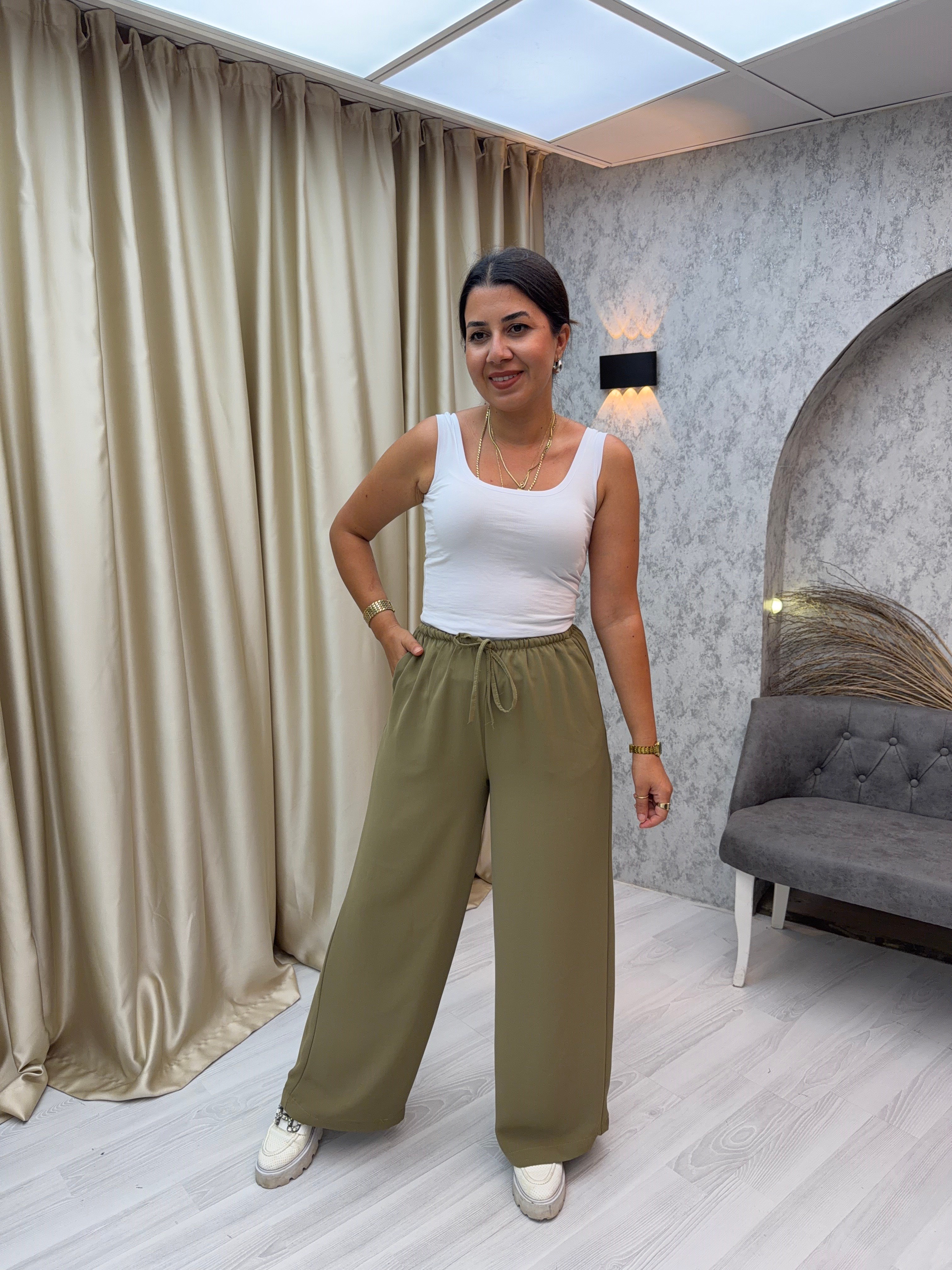 İnce Lastikli Bol Pantolon Haki