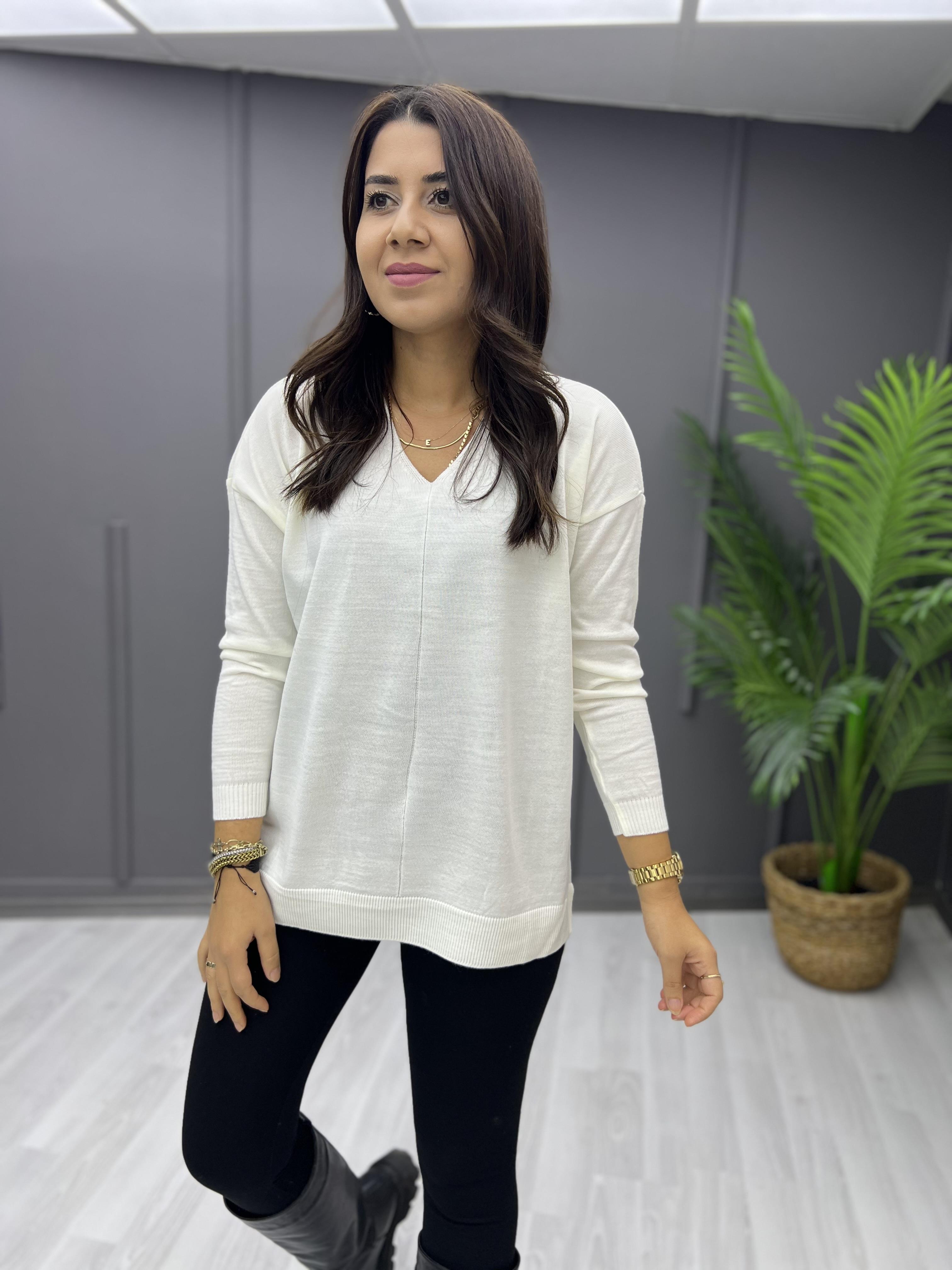 İnce V Yaka Triko Bluz Beyaz