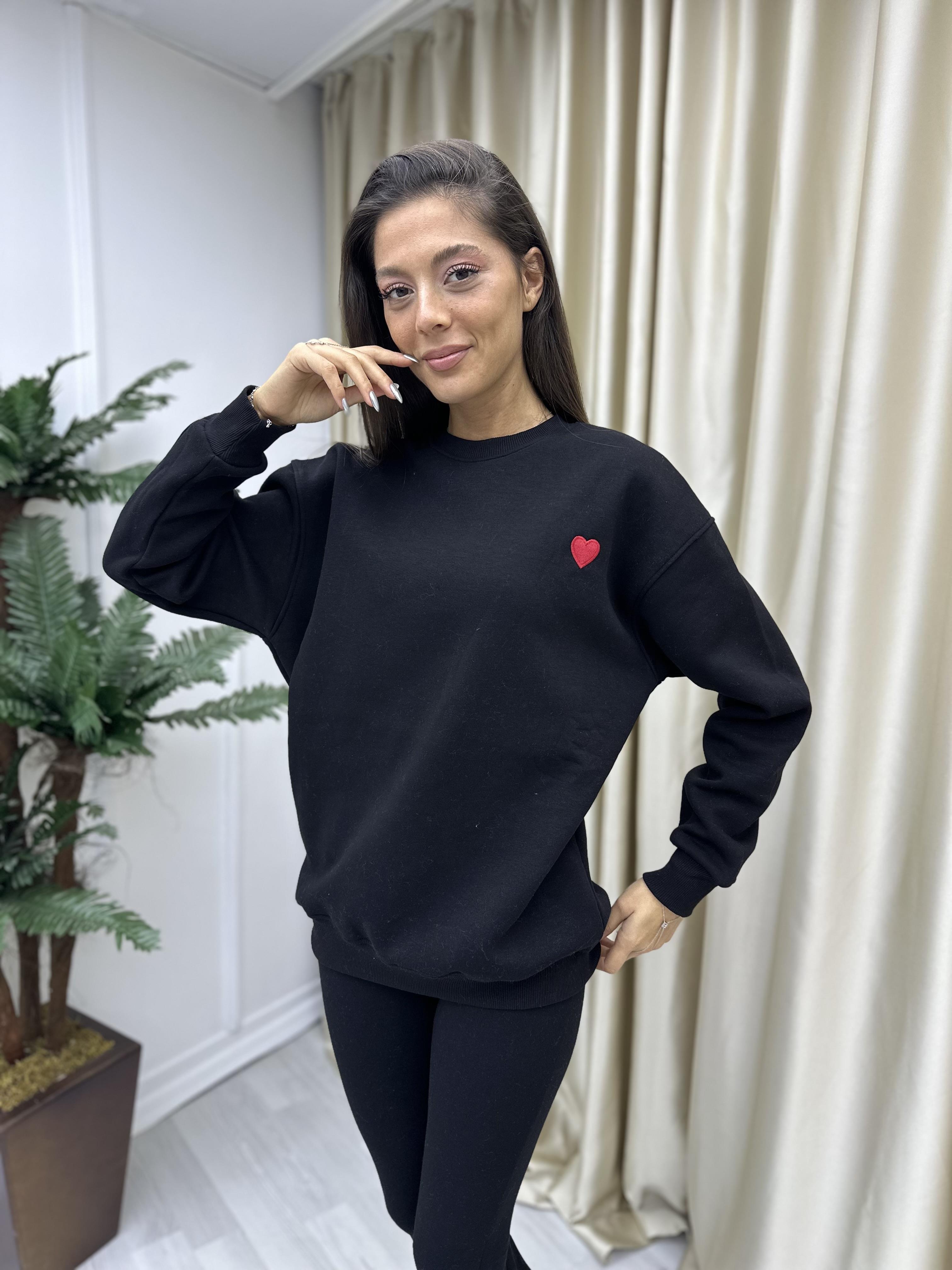 Kalp Detaylı Sweat Siyah