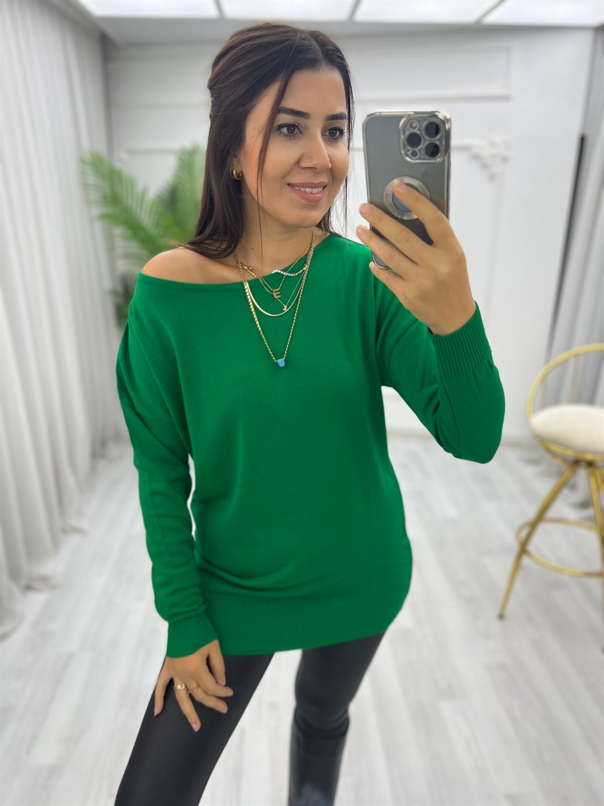 Kayık Yaka Triko Bluz Çimenyeşili