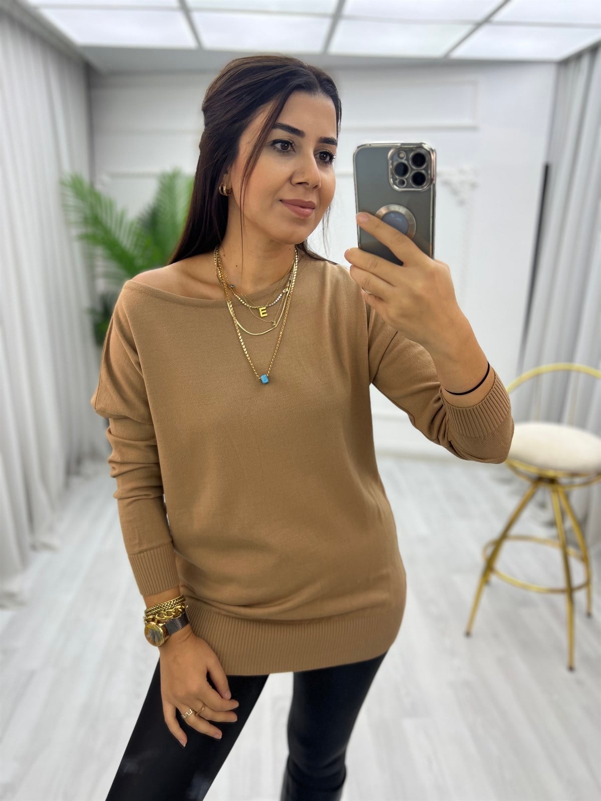 Kayık Yaka Triko Bluz Sütlü Kahve