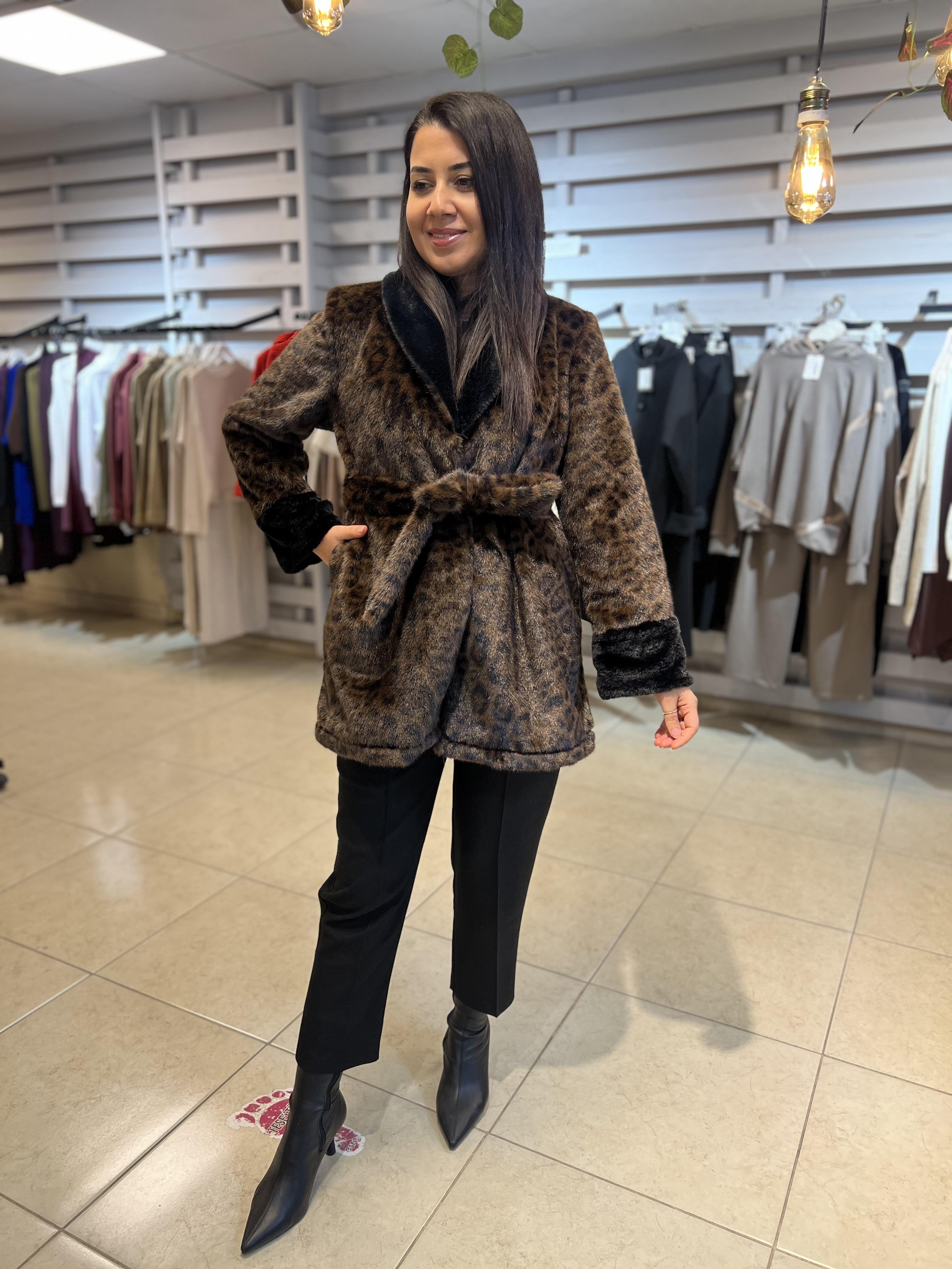 Leopar Peluş Kısa Kaban