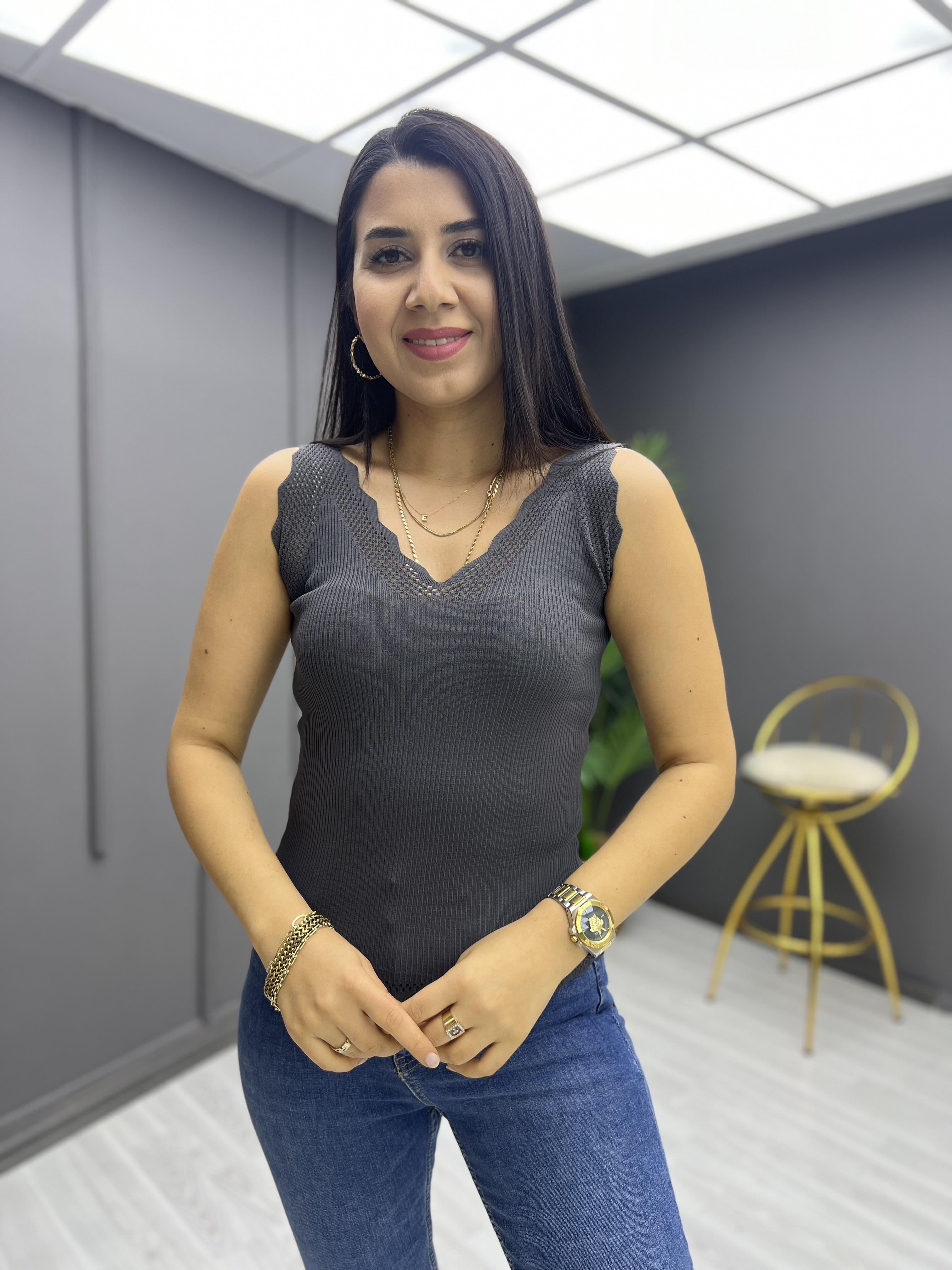 Merdiven Yaka Güpürlü Bluz Antrasit