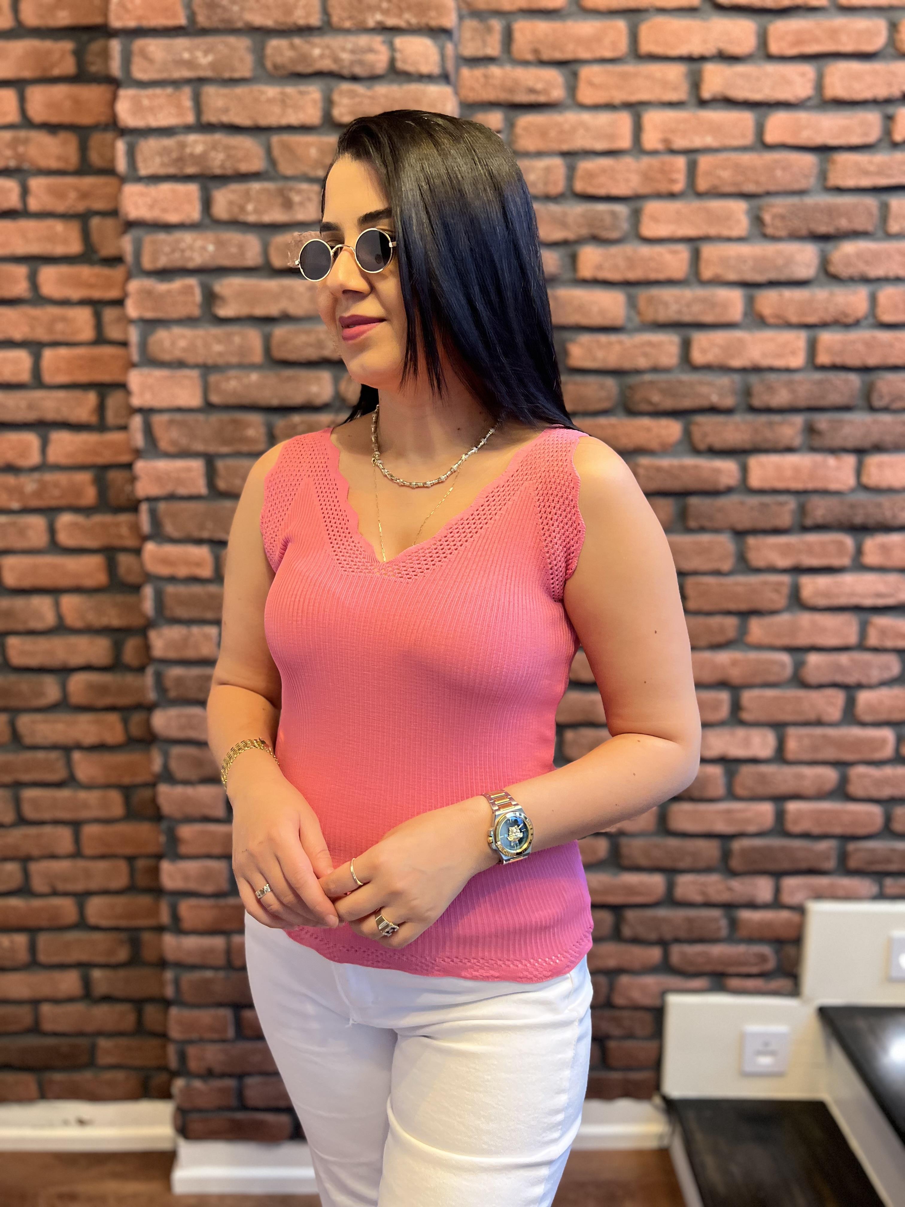 Merdiven Yaka Güpürlü Bluz Pembe