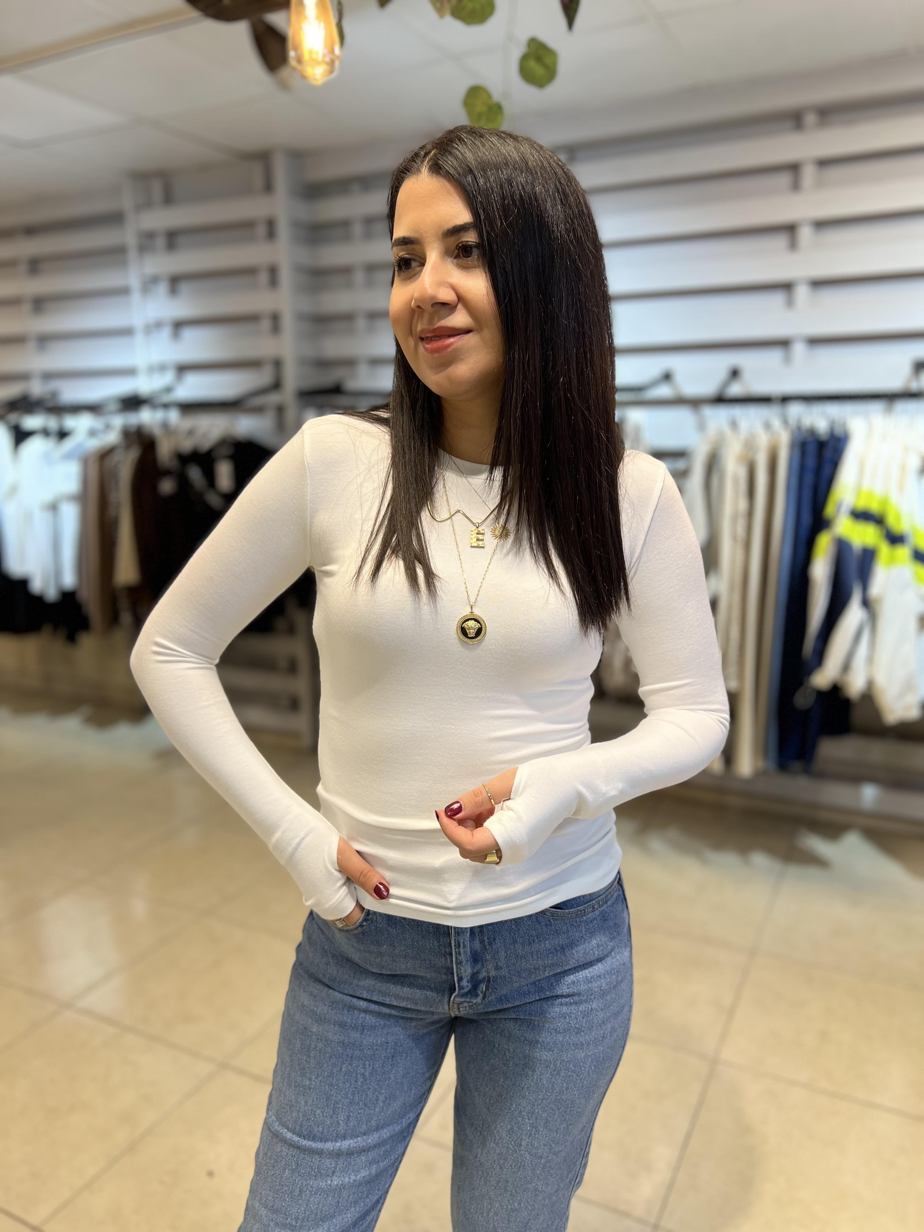 Modal Parmak Detay Bluz Beyaz