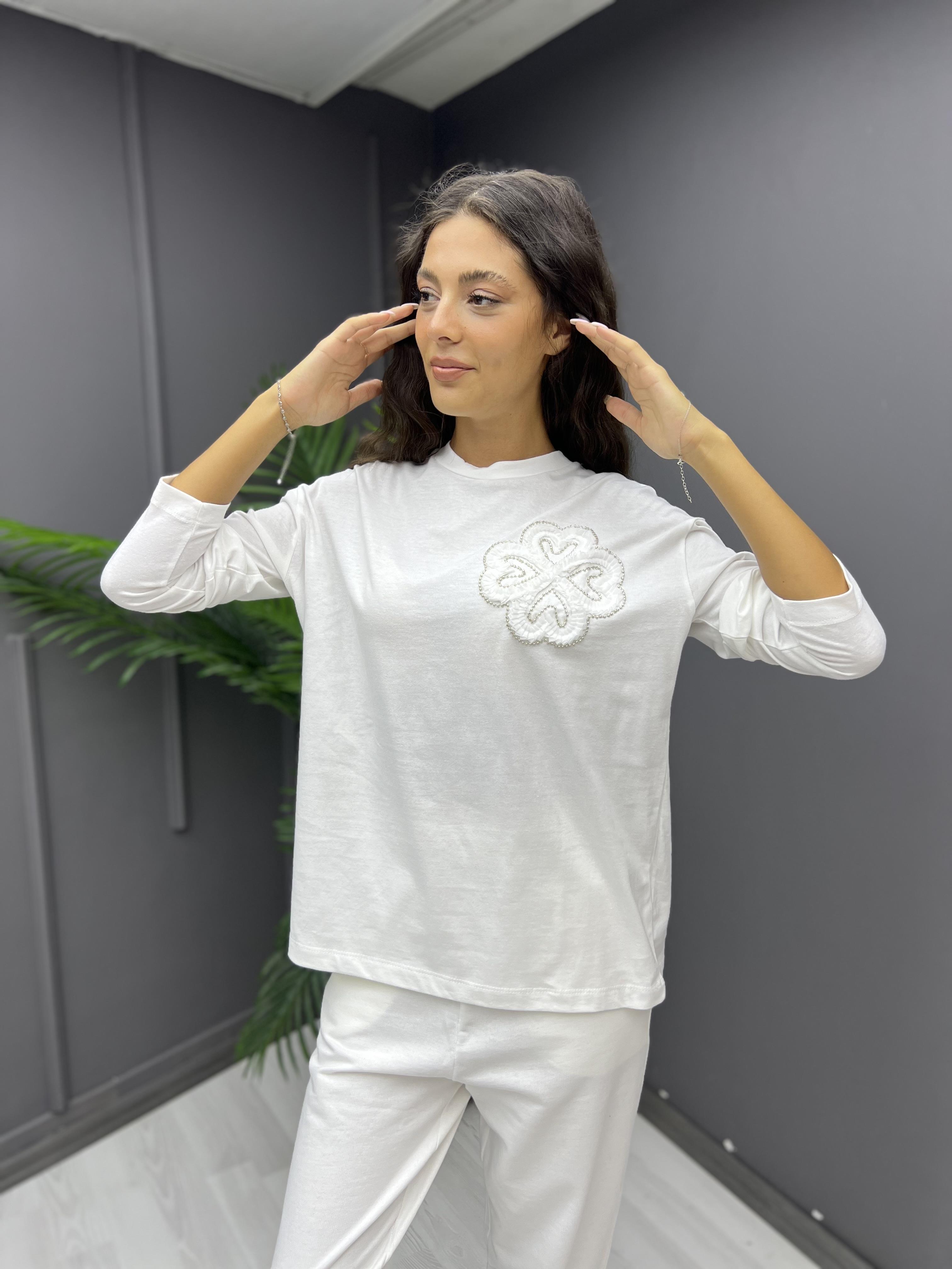 Omzu Çiçek işleme Sweat Ekru