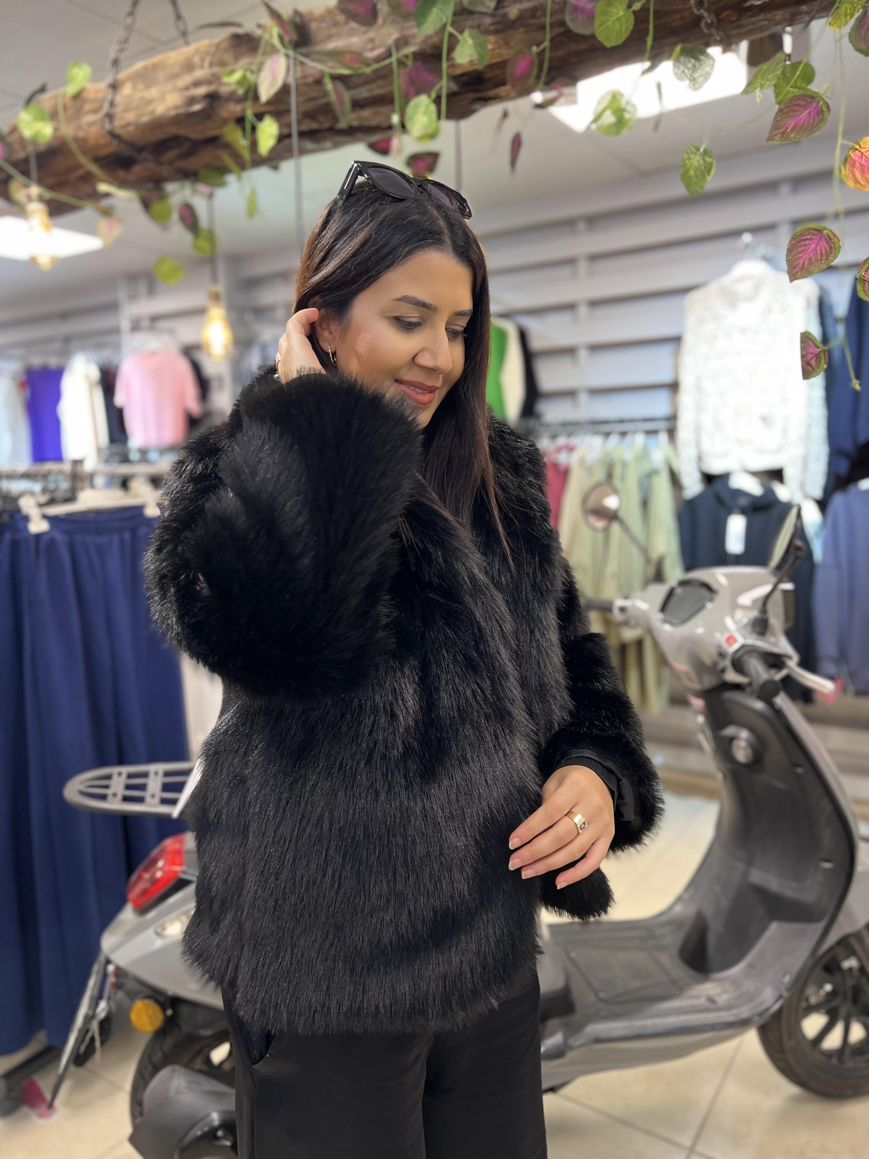 Premium Yakalı Kürk Kaban Siyah