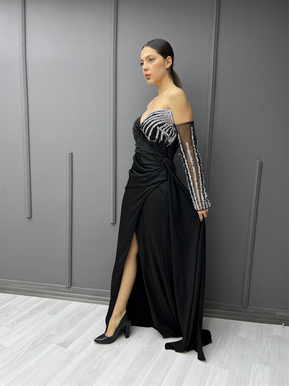 Takma Kol Payetli Elbise Siyah 3750,00 TL