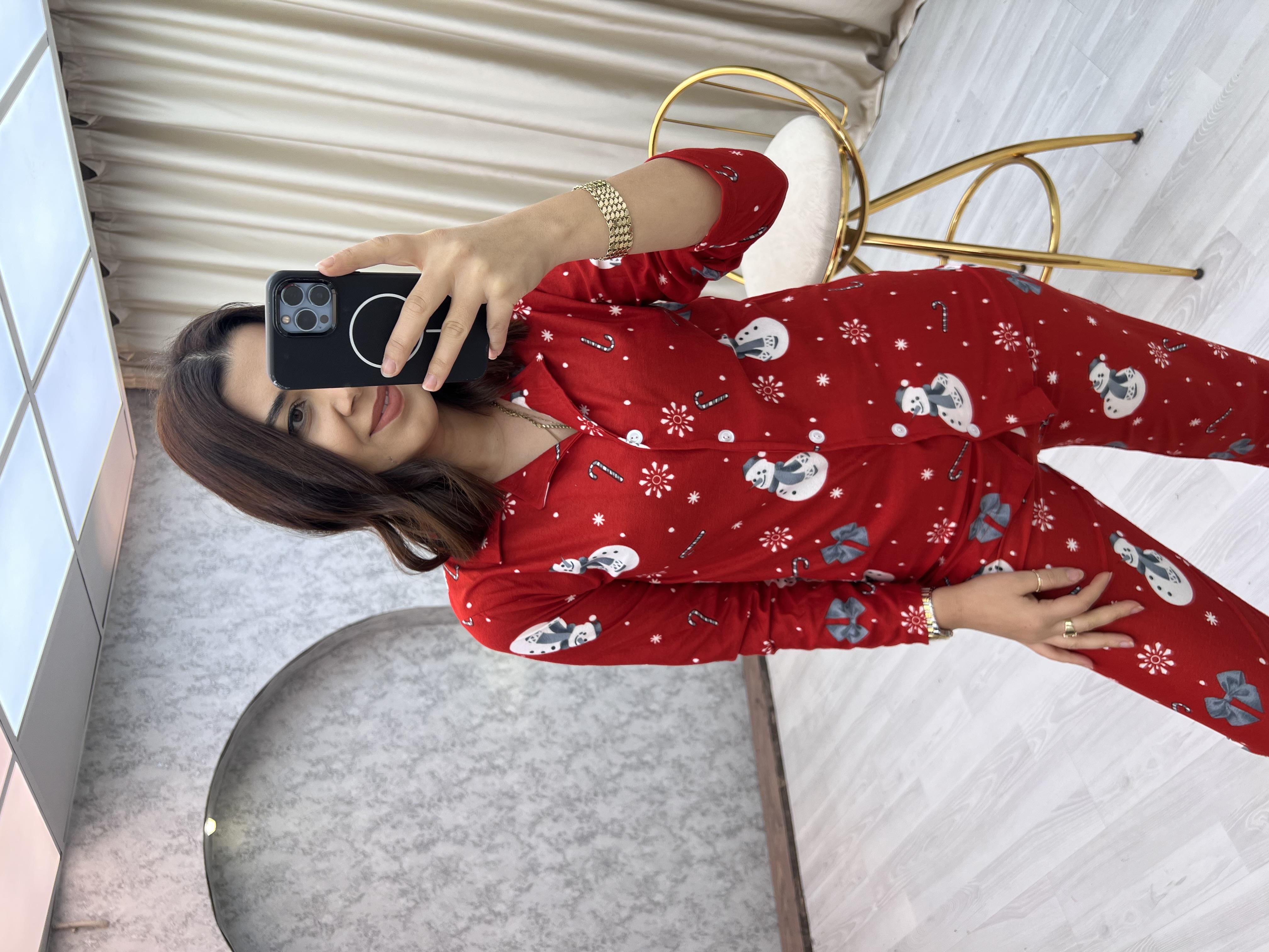 Yakalı Kardan Adamlı Pijama Takımı Kırmızı