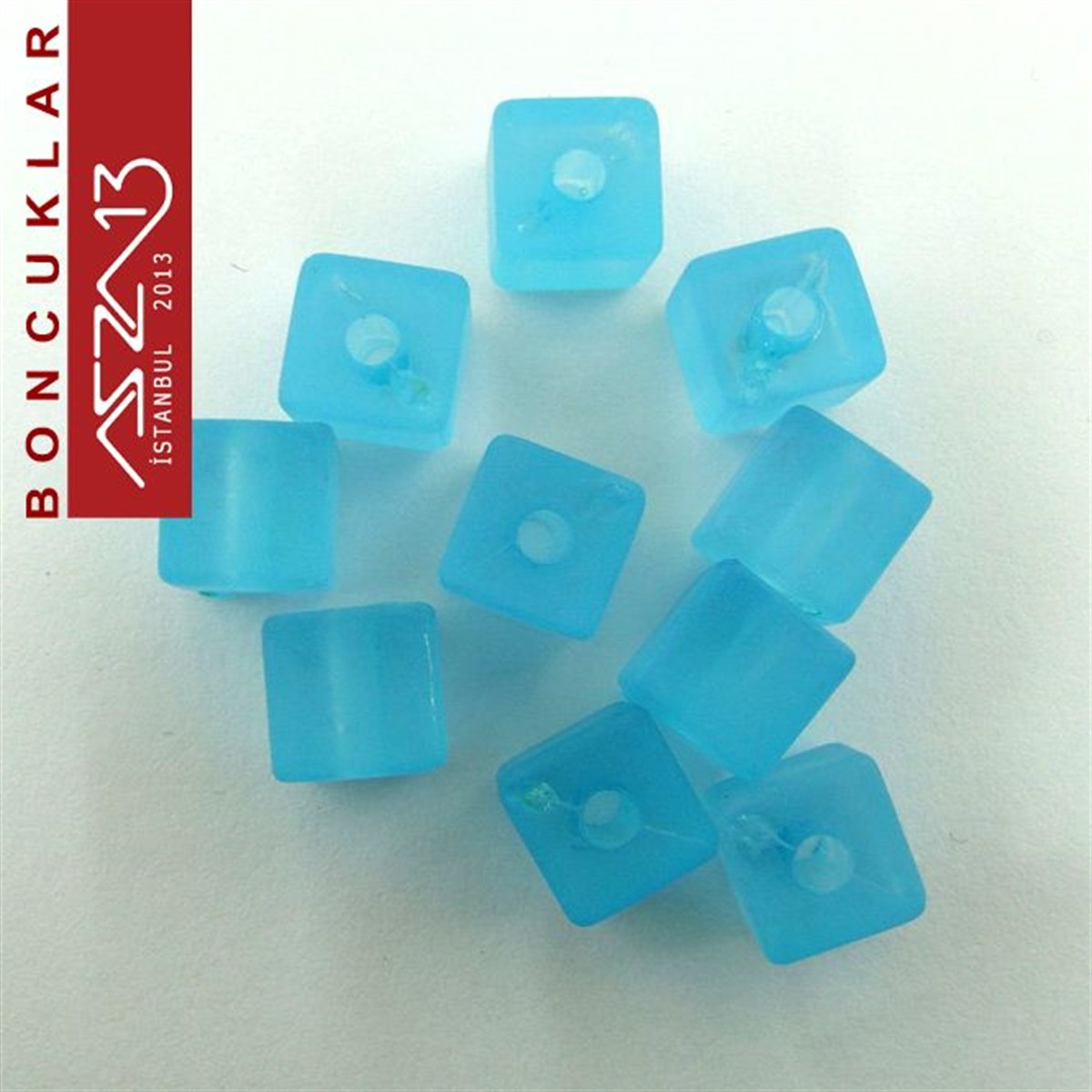 8x8 mm, Epoxy, Mavi Küp Boncuk / Paket İçeriği 10 Adet