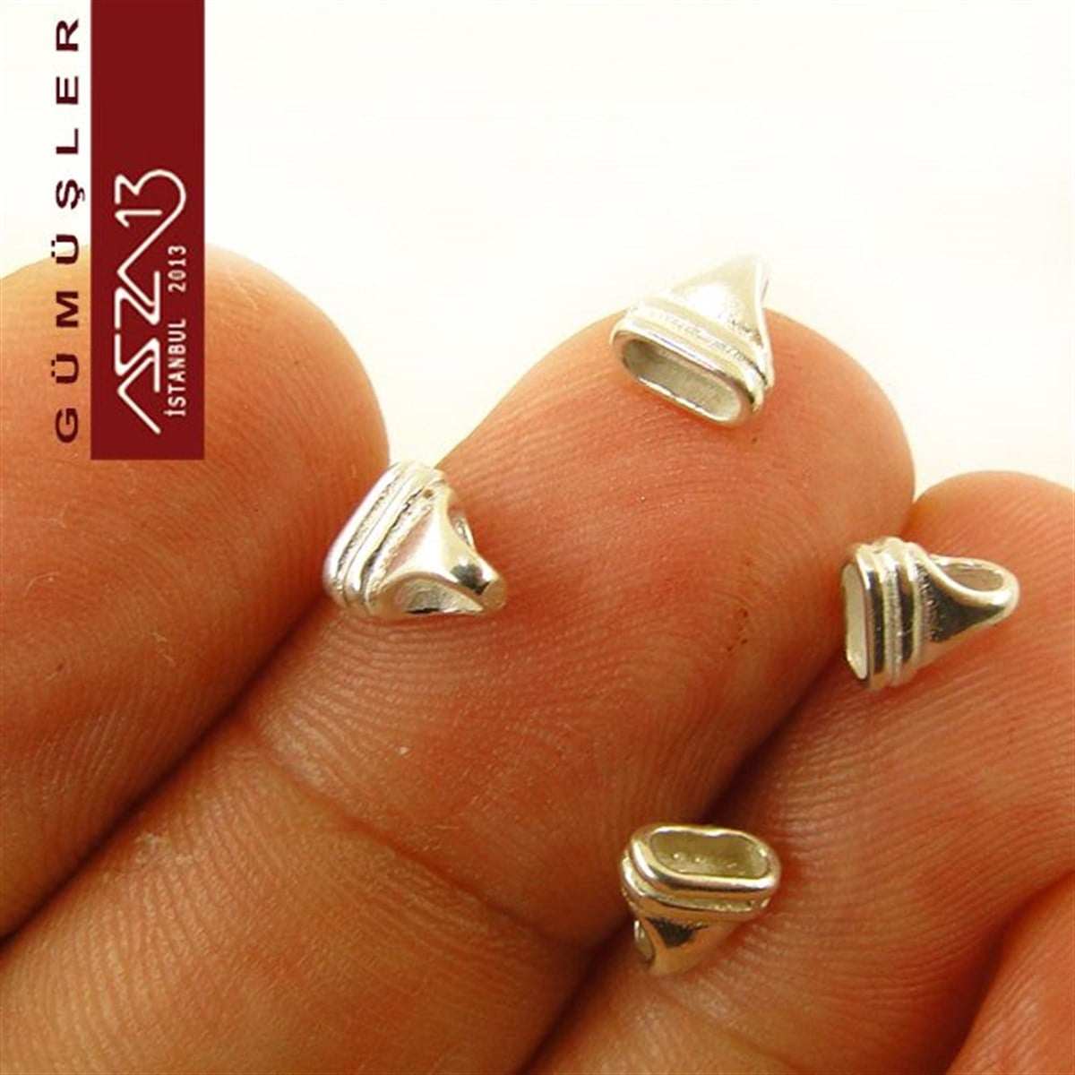 925 K Gümüş 7x6x/3,5mm Yassı Kapama / Paket İçeriği 4 Adet