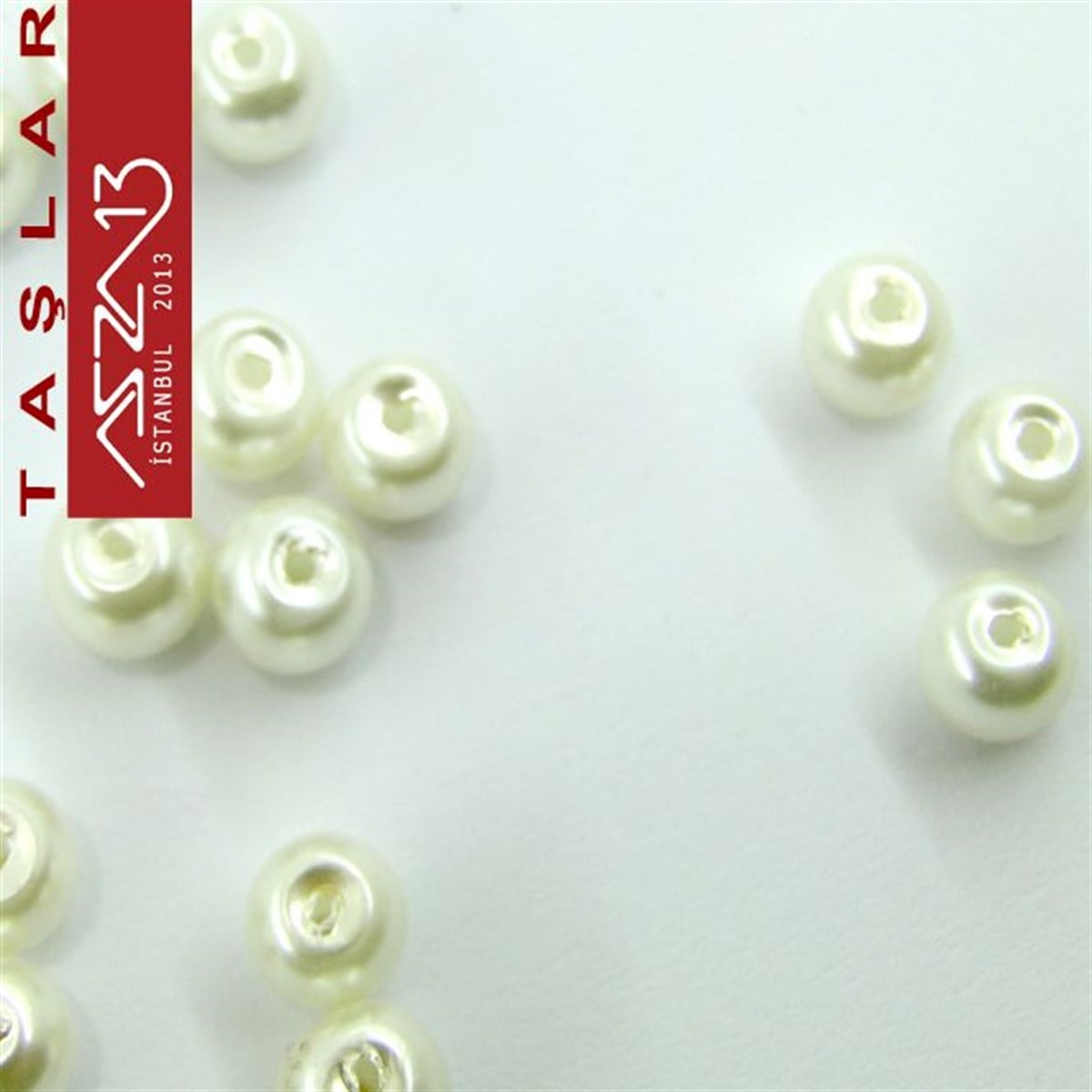 82 Adet 6 mm Beyaz Renk İnci Boncuk (25 gr)