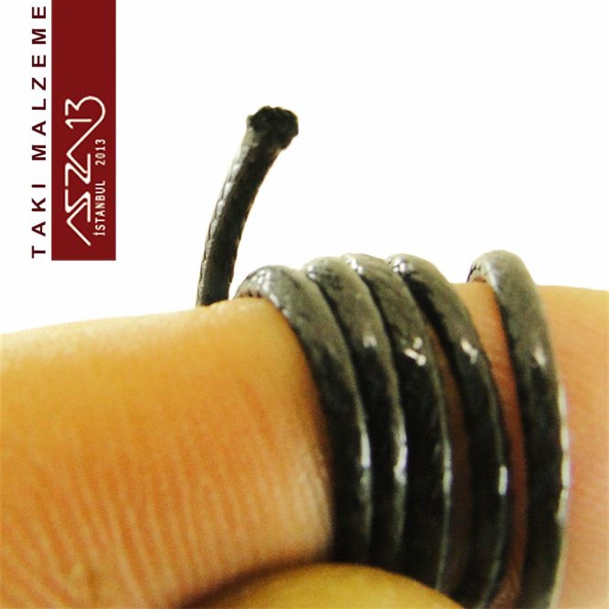 Yapay Deri 1,50 mm Siyah Kordon / Paket İçeriği 3 m