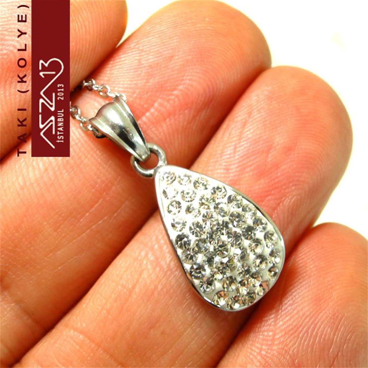 316 L Çelik Kristal Taşlı Damla Kolye (Zincir Boyu 45 cm)