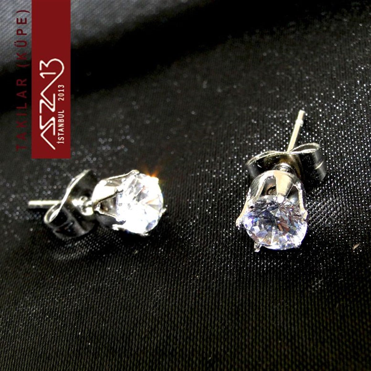 316 L Kristal 5 mm Zirkon Taşlı Küpe