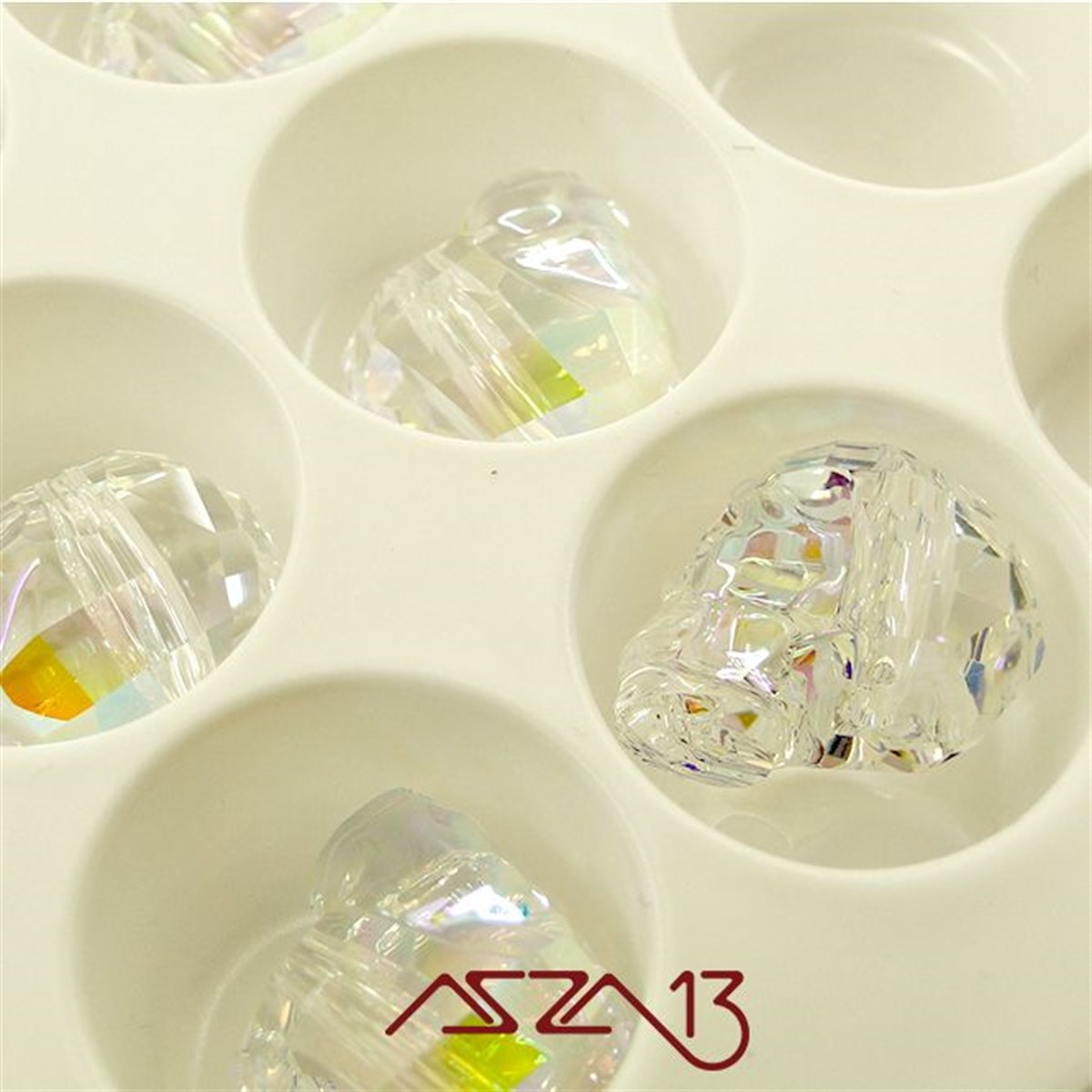 Swarovski 5750 Aurore Boreale (Skull Bead) 13 mm Kurukafa Boncuk