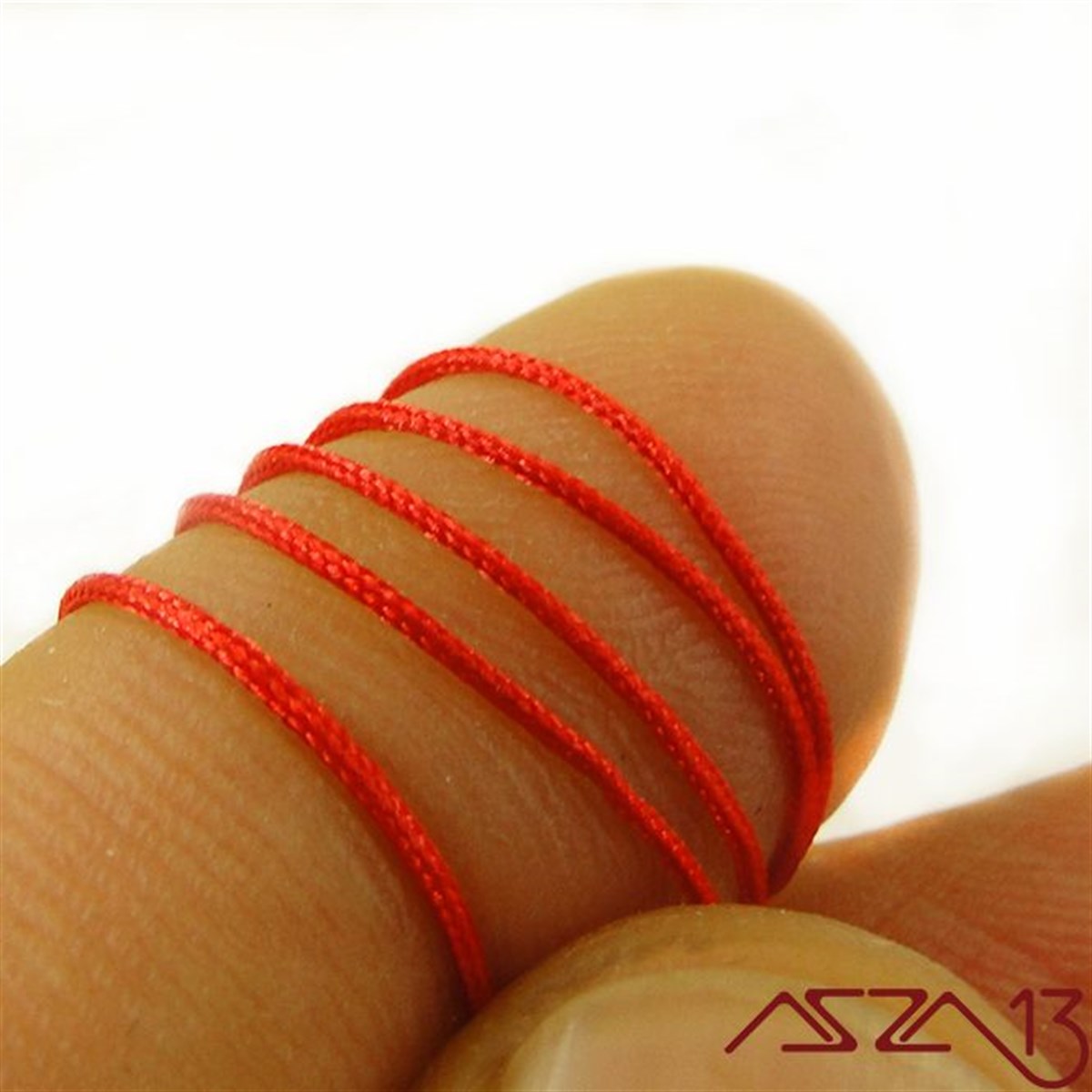 Kırmızı 0,6 mm Tespih İpi / Paket İçeriği 3 m