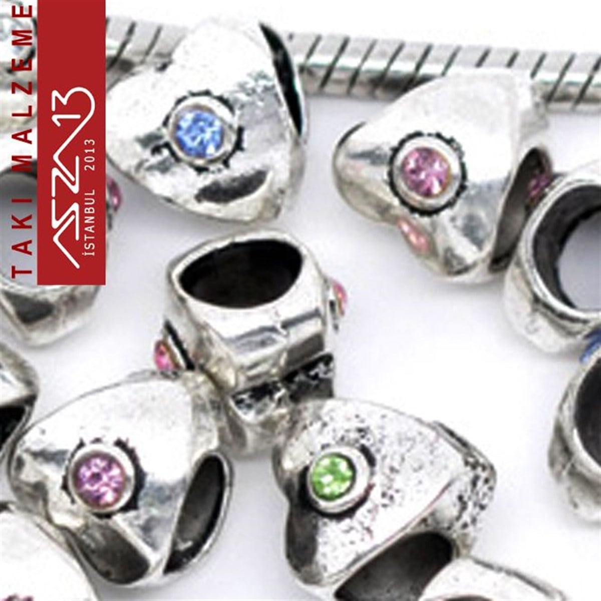 Antik Gümüş Kaplamalı 10x9 mm Ametis Kristal Taşlı Charm Kalp Boncuk / Paket İçeriği 1 Adet