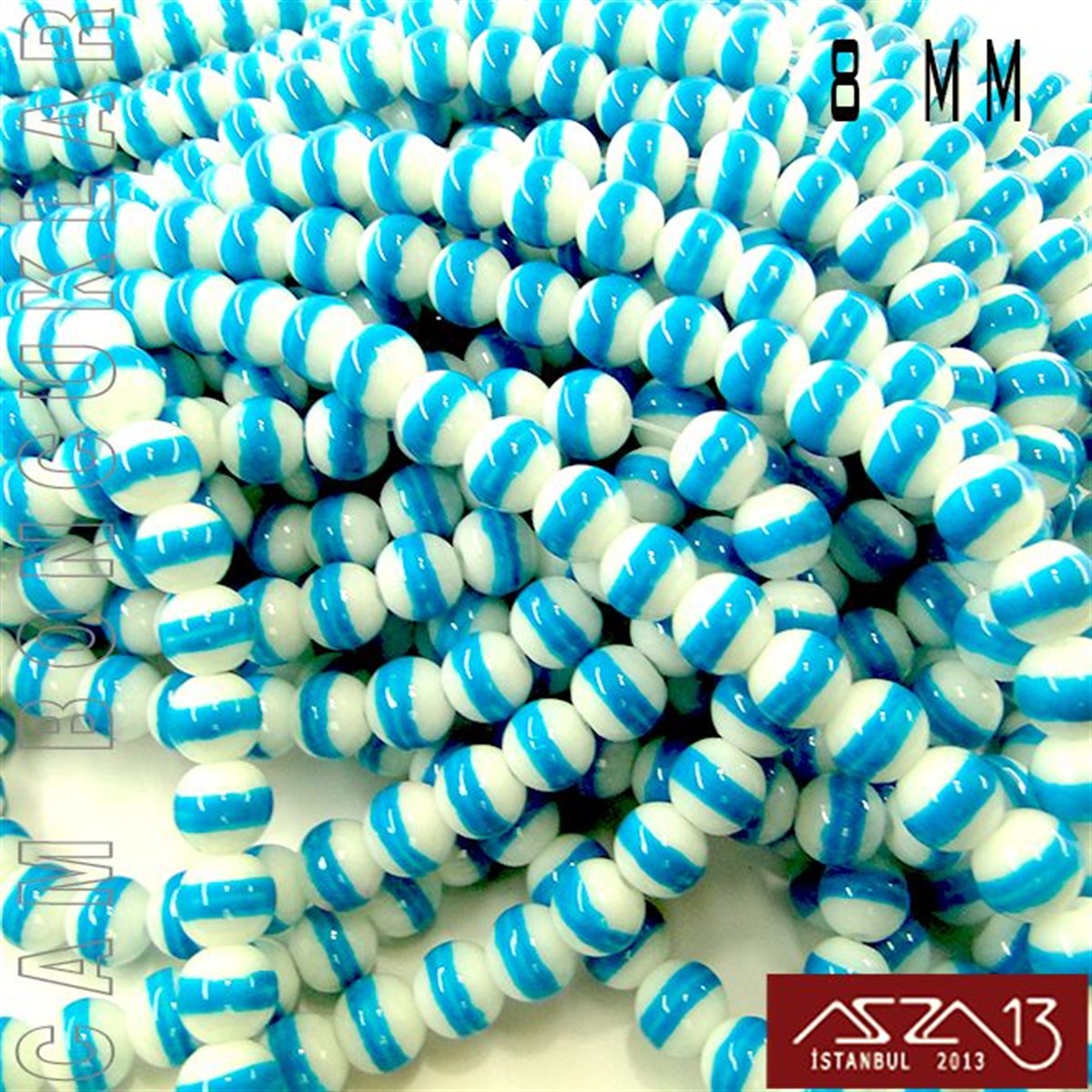 Yuvarlak 8 mm, Mavi Halkalı Beyaz Cam Boncuk / Paket İçeriği 50 Adet