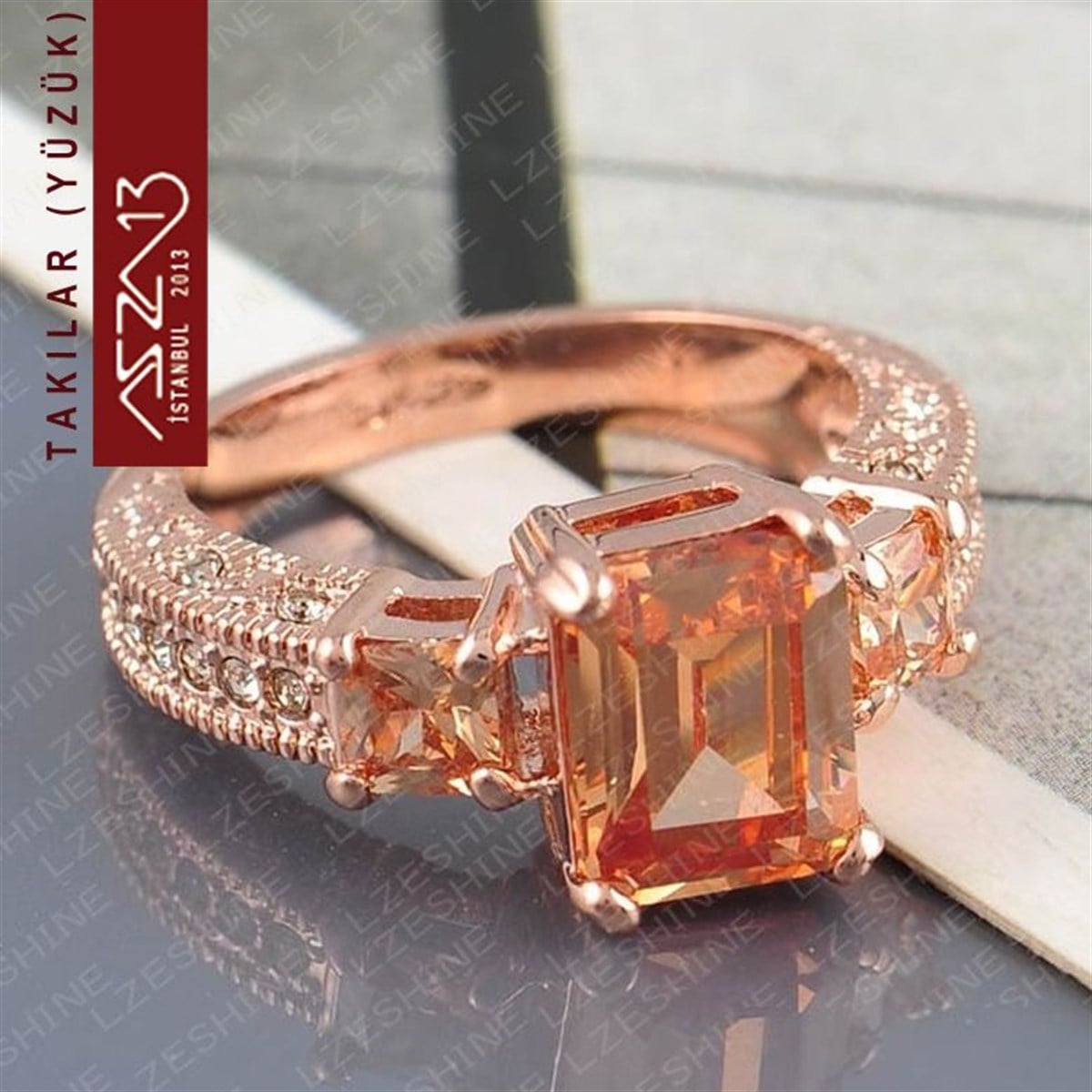 Rose Gold Kaplama Kristal Light Peach Taşlı Yüzük